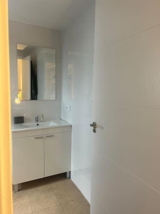 Petite California Duenas Apartment Seville Luaran gambar