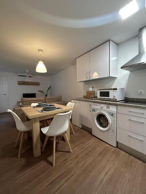 Petite California Duenas Apartment Seville Luaran gambar